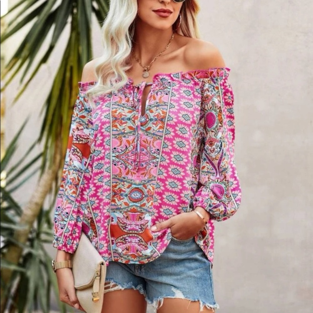 Boho pink random designs. on or off the shoulder Pink, turquoise, blue, white - Picture 3 of 14